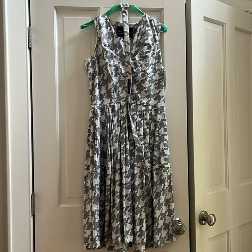 Samantha Sung dress